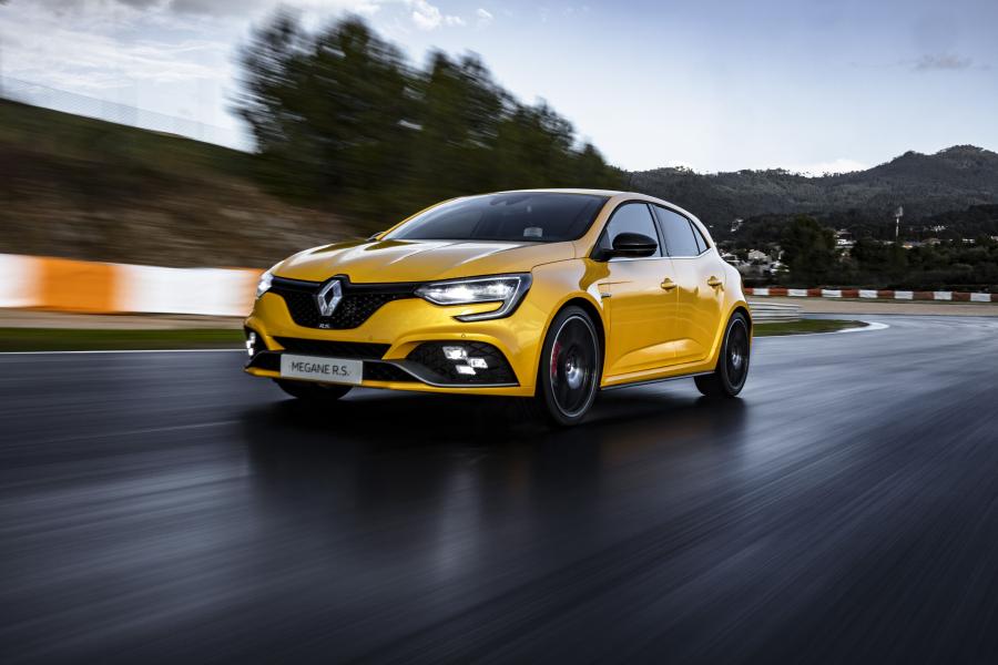  Renault Megane R.S. Trophy 2018 года  (WW) (фото 48 из 65)